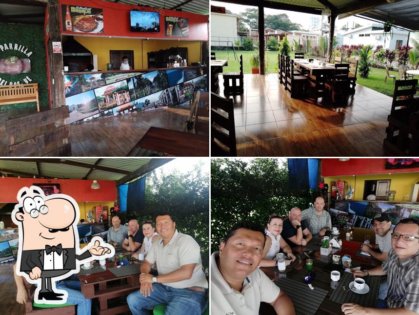 RESTAURANTE LA PARRILLA DEL BOSQUE