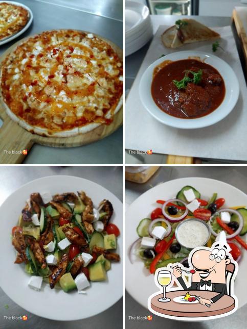 The Pizza Oven