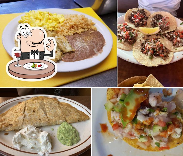 La Perla Tapatia Restaurant