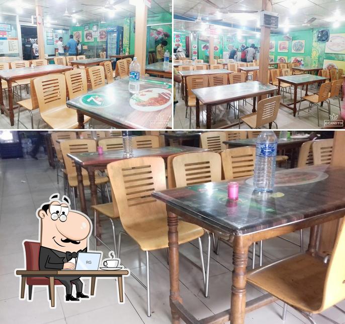 Green Shadow Restaurant
