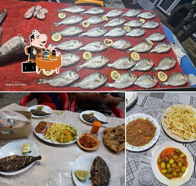 مطعم اللوز شواء على الجمر