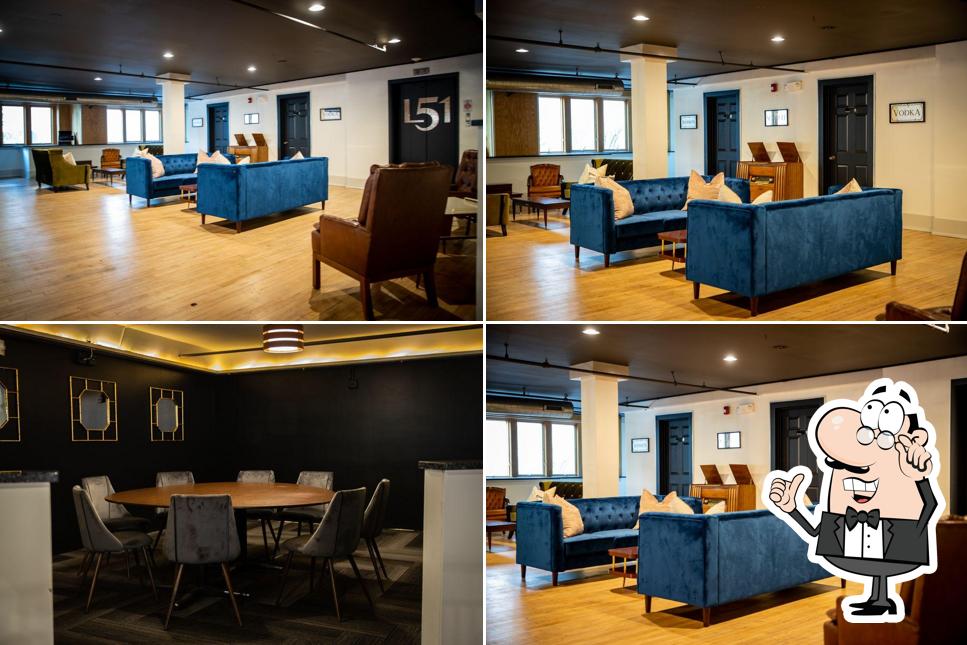 Lounge 51