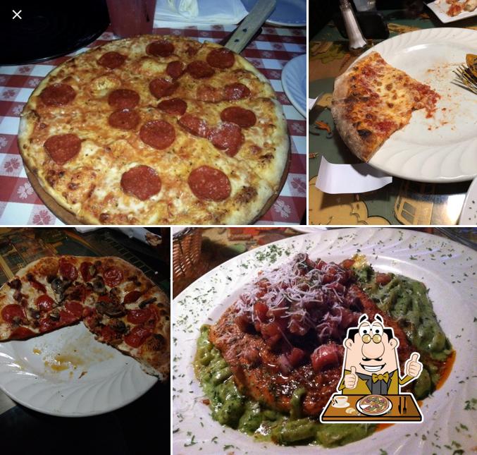 Sal's Italian Ristorante Shoppes at Monarch Lakes