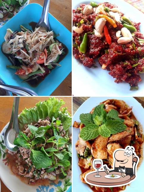 ครัวปลายนาอาหารป่า&คาเฟ่