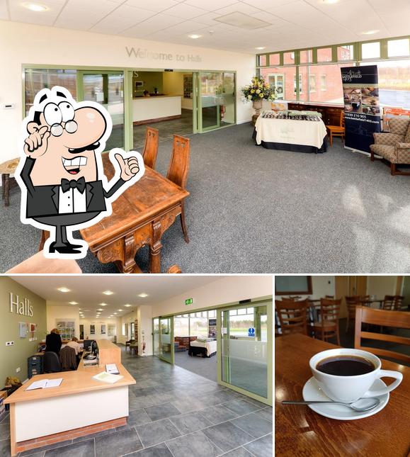 The Cafe at Halls
