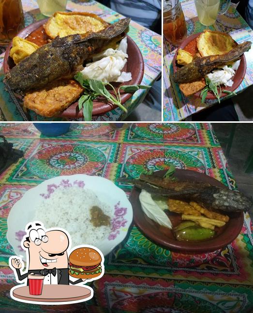 Warung Pecel Lele Cak Rembon