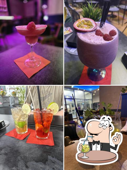 Flame Restaursnt & Cocktailbar