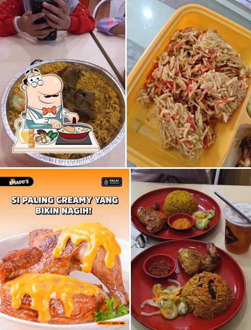Emado's - Padang