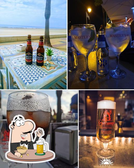 Sunset · Beach Bar · Rota