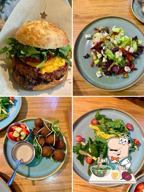 Свекольный салат в "Авокадо"