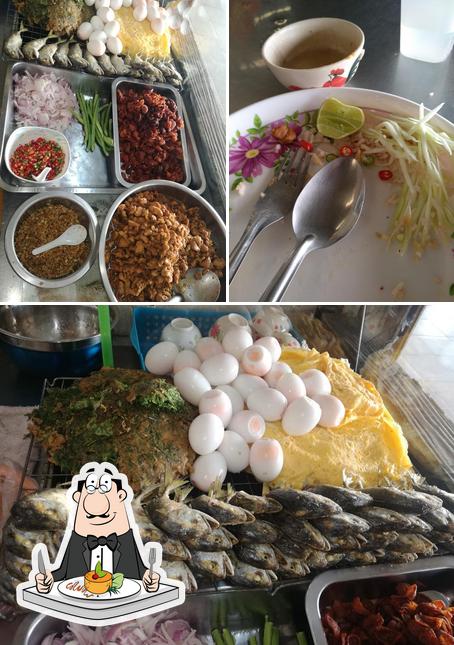 ร้านพี่ด้วงข้าวคลุก