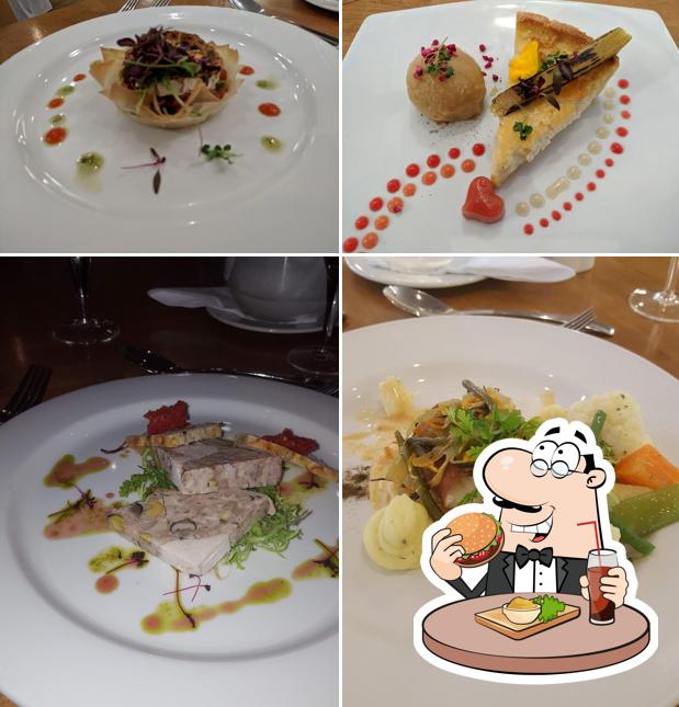 Scholars Restaurant - Coleg y Cymoedd