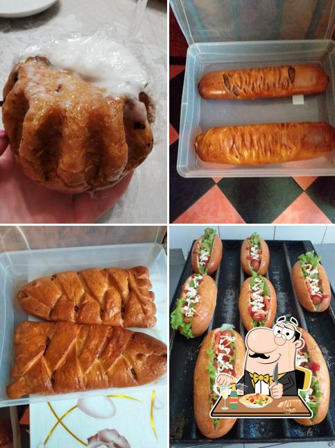 Хлеб и булочка