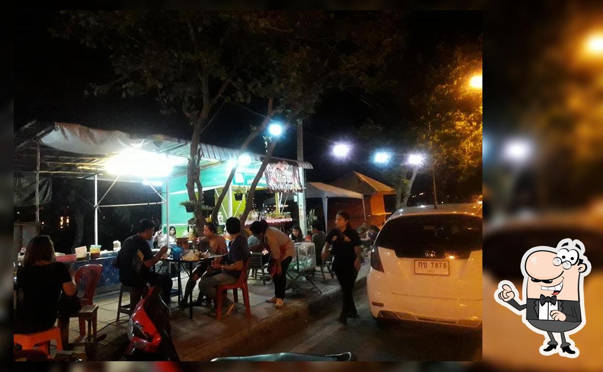 ร้านแจ่วฮ้อน หมูตกหม้อ