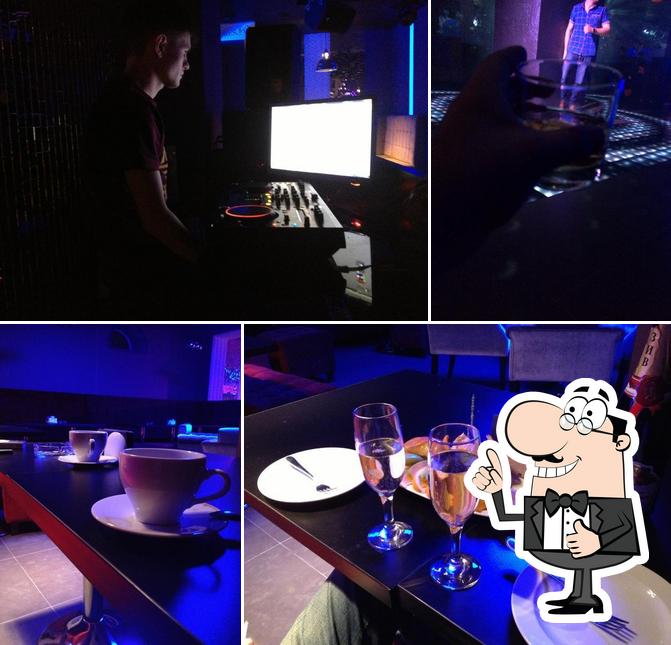 Lounge Bar 49