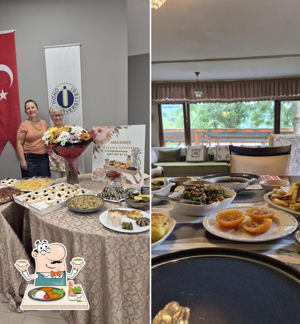 Arka bahce