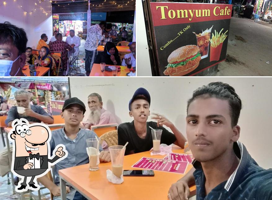 Tom yum cafe