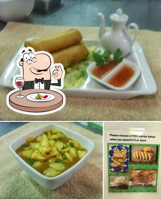 FAMOUS COOKING