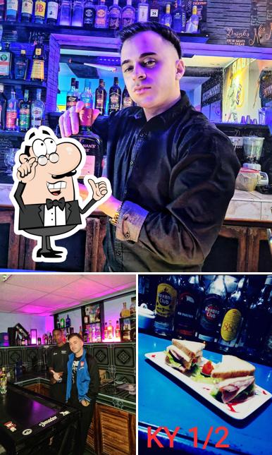 Ķy½ Sport Bar