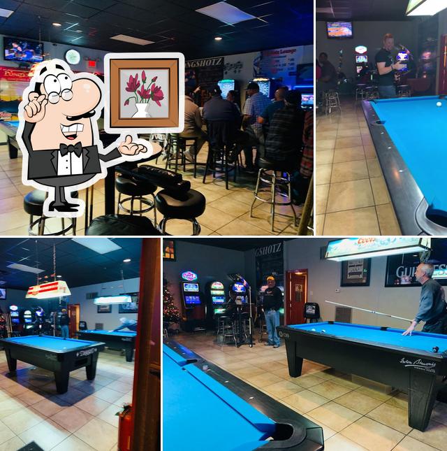 Longshots Bar