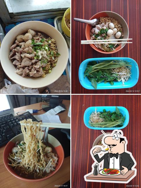 ก๋วยเตี๋ยวอังสุมารินทร์