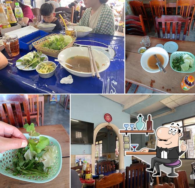 Pho Noodle Shop ร้านเฝอเจ้าเก่า