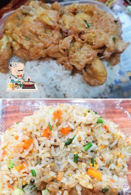 ร้านข้าวผัดปู​ เมืองอินทร์
