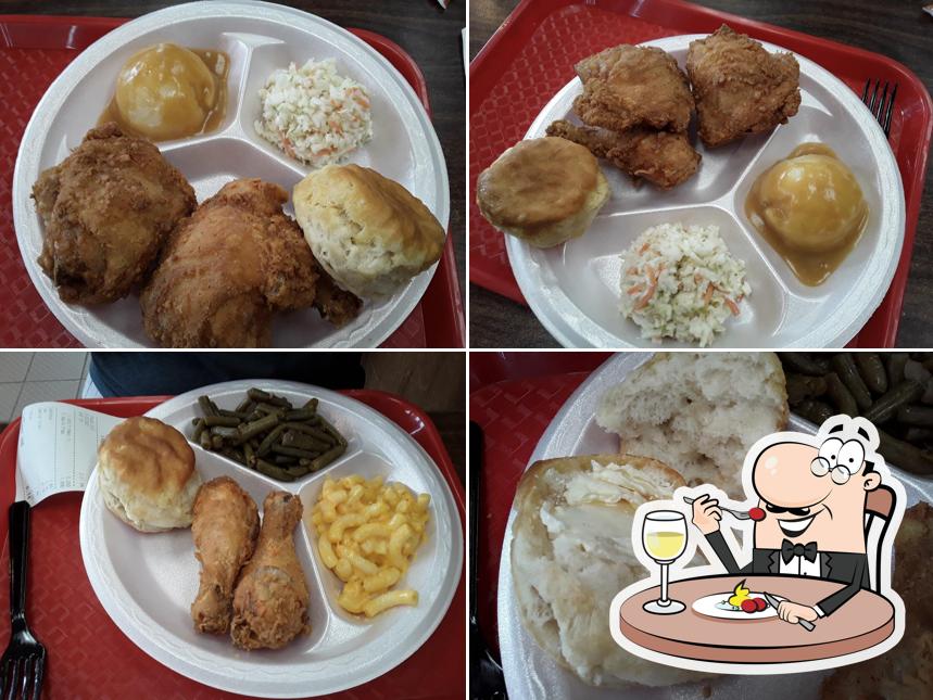Lee's Famous Recipe Chicken