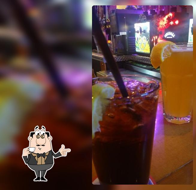 Lit'l Bit Bar & Grill