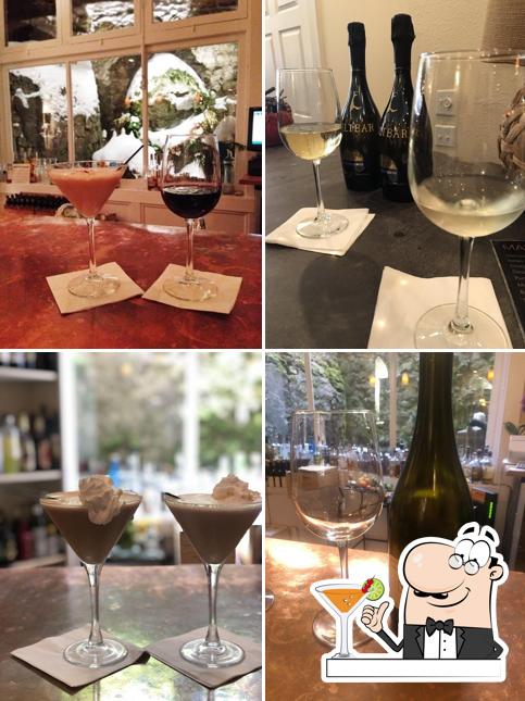 Jamie's Wine Studio of Galena