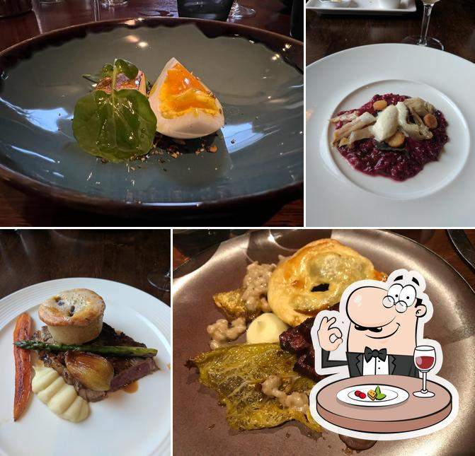 63 Tay Street Restaurant