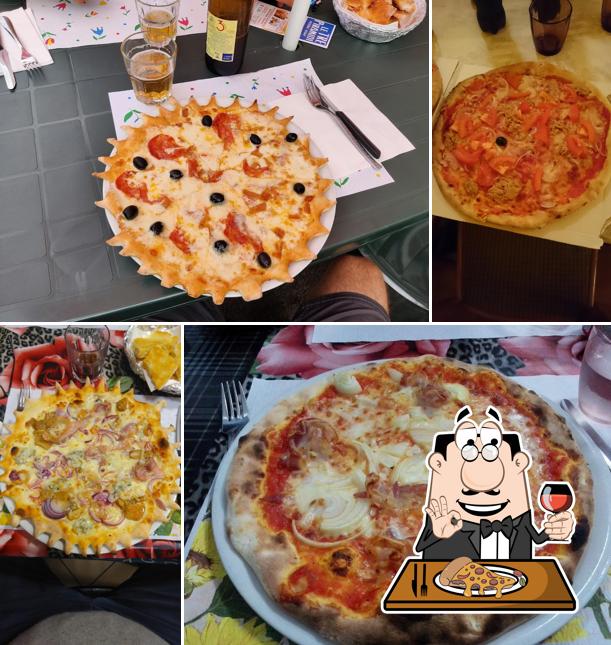 Le Tre Piramidi