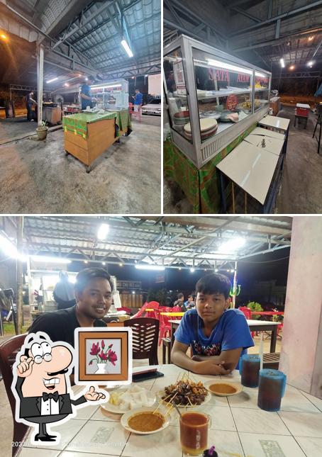 Kedai Satay Maklong Legend