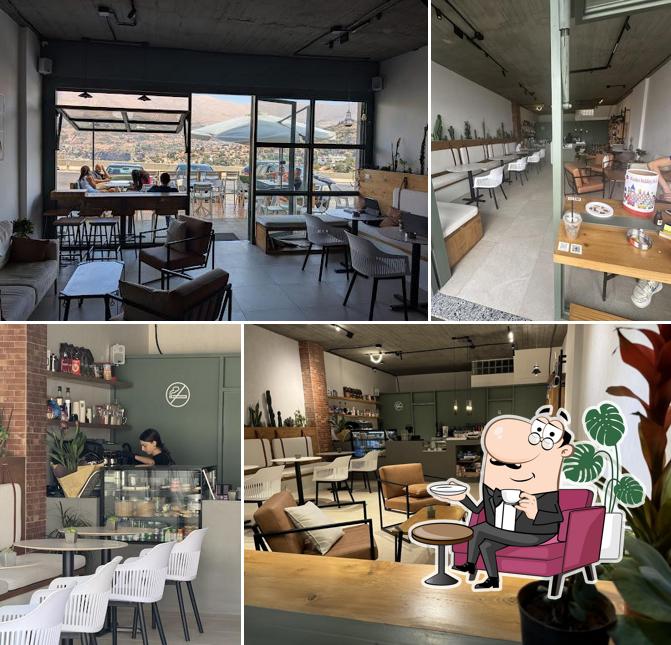 AHUTO Coffee Space