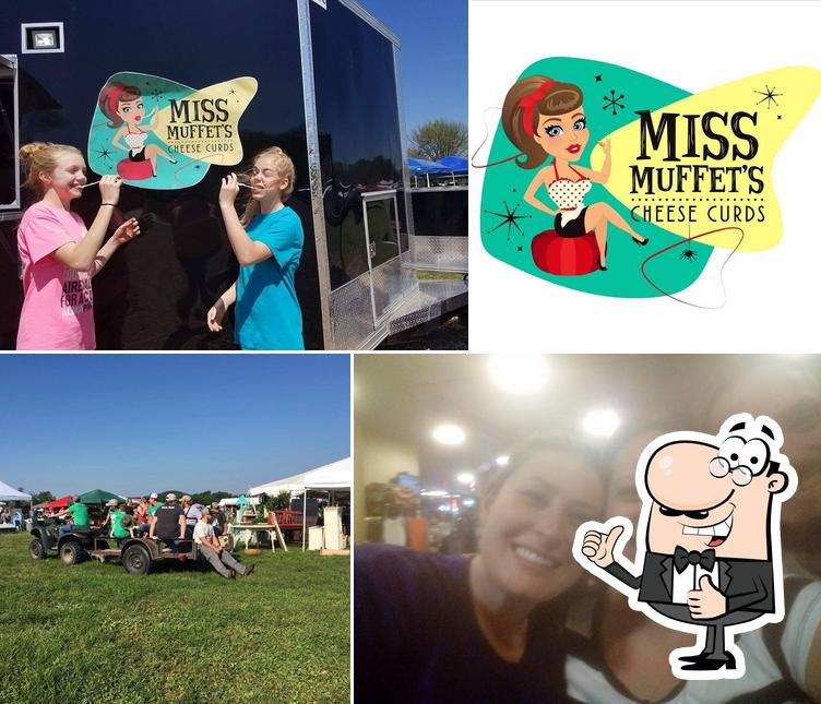 Miss Muffet's Cheese Curds