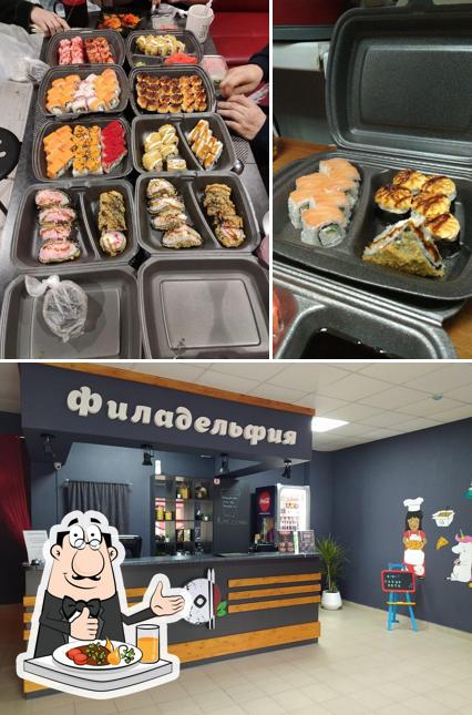 Взгляните на эту фотографию, где видны еда и внутреннее оформление в Филадельфия