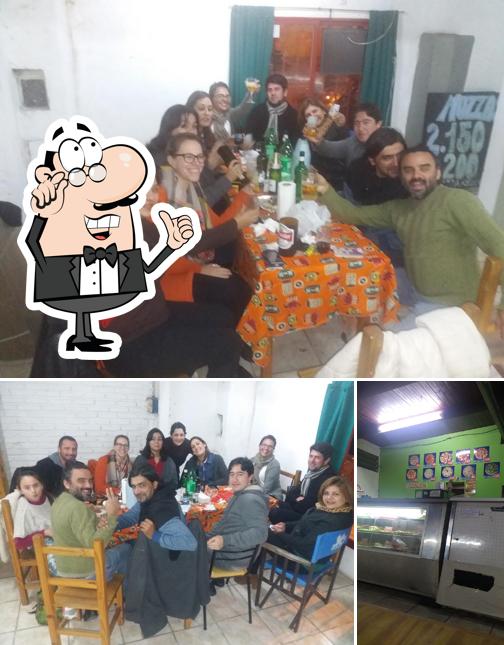 Pizzeria Emi's