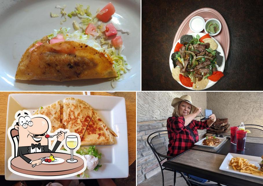 Safire Restaurant & Lounge