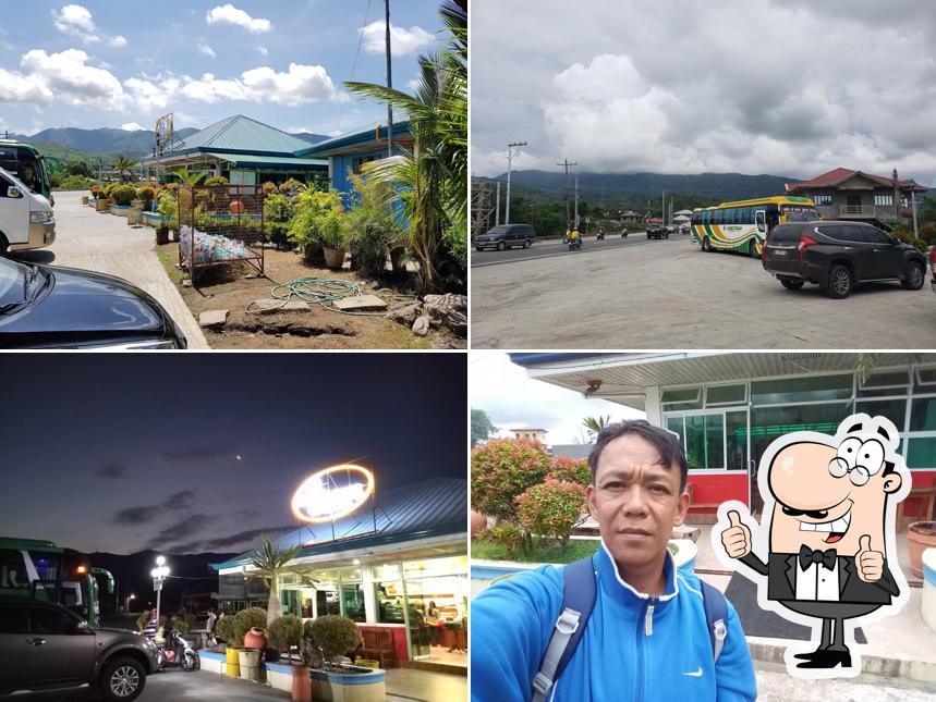 The Sisters Restaurant