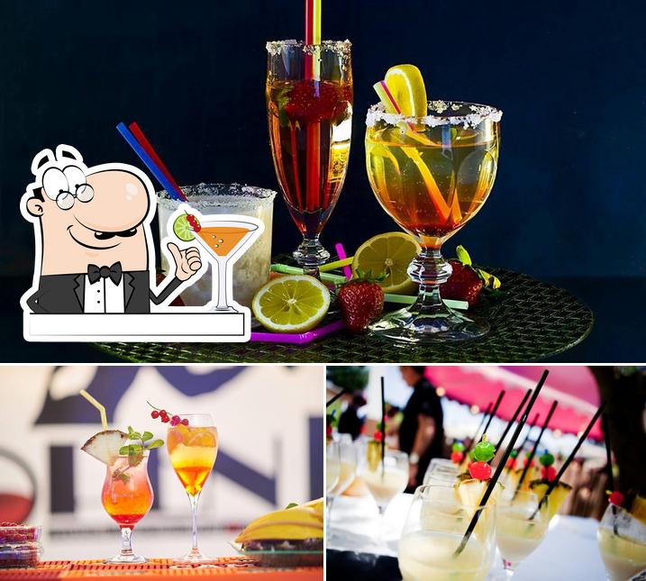 OPEN BAR