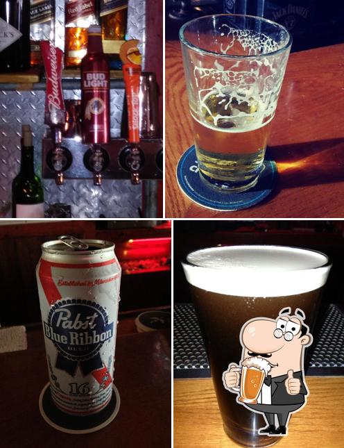 1St Street Bar