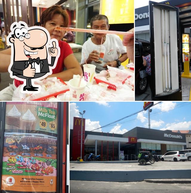 McDonald's Angeles Intersection