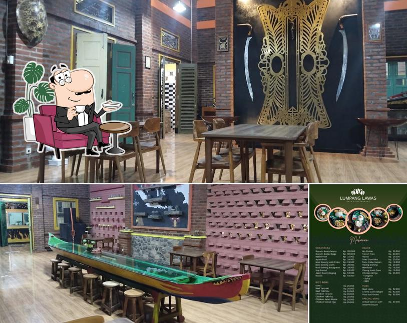 Lumpang Lawas Café & Restaurant