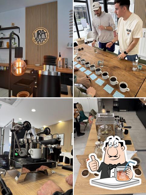 URA Specialty Coffee & Kuvend