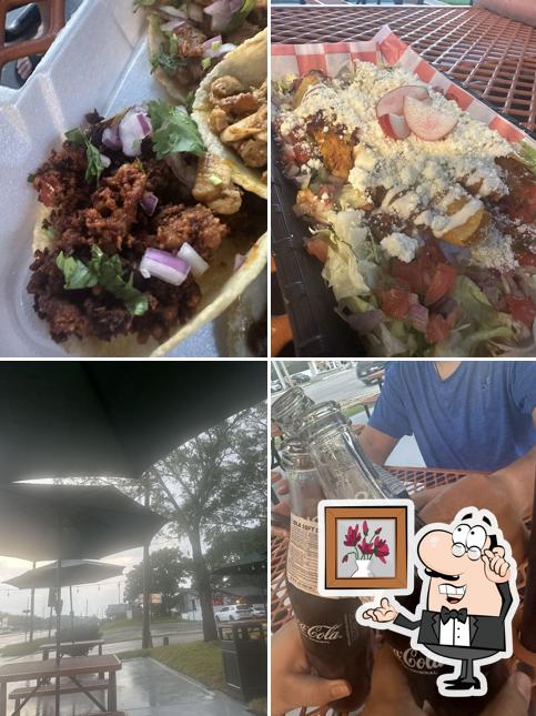 Mis Antojitos Street Food