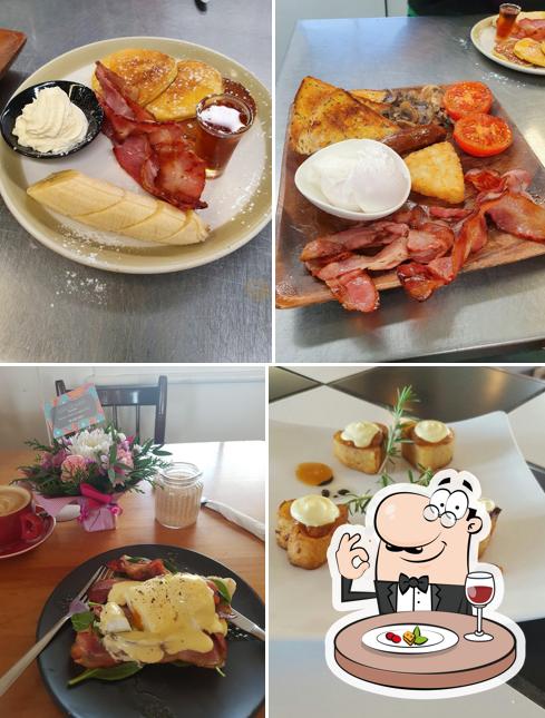 Ginger Crunch Cafe