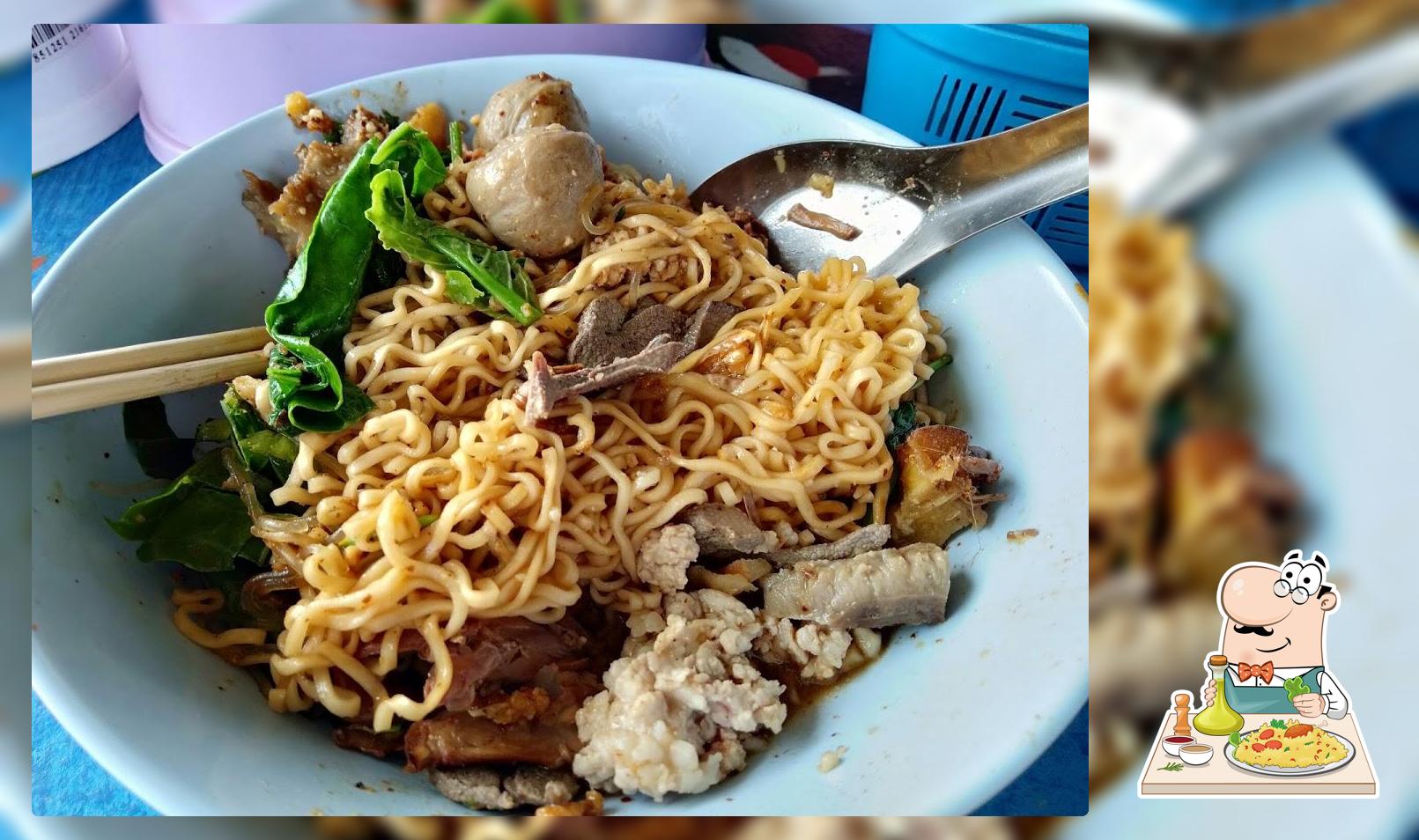 ก๋วยเตี๋ยวเนื้อเปื่อย+หมู