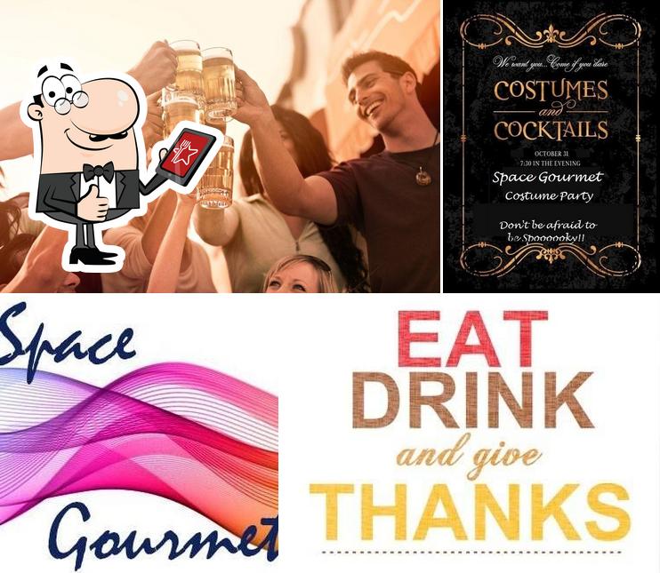 Space Gourmet Bar and Restaurant
