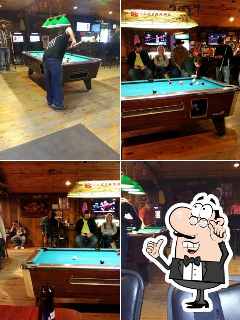 state line bar and grill