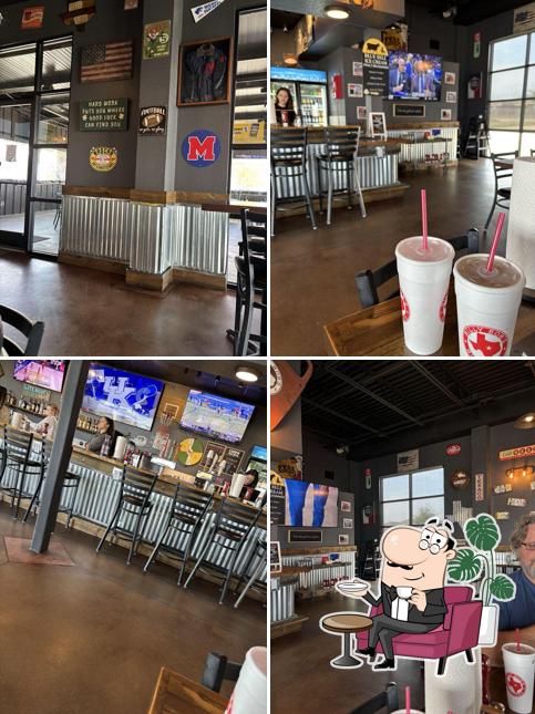 Billy Bob's Burgers Bar & Grill